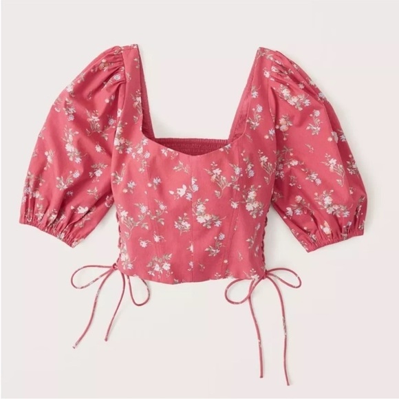Abercrombie & Fitch Tops - Abercrombie & Fitch Pink Floral Puff Sleeve Crop Top